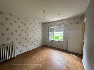 MAISON DE PLAIN-PIED DE 107 M2 HAB.DÉPENDANCES ATTENANTES. — photo 8