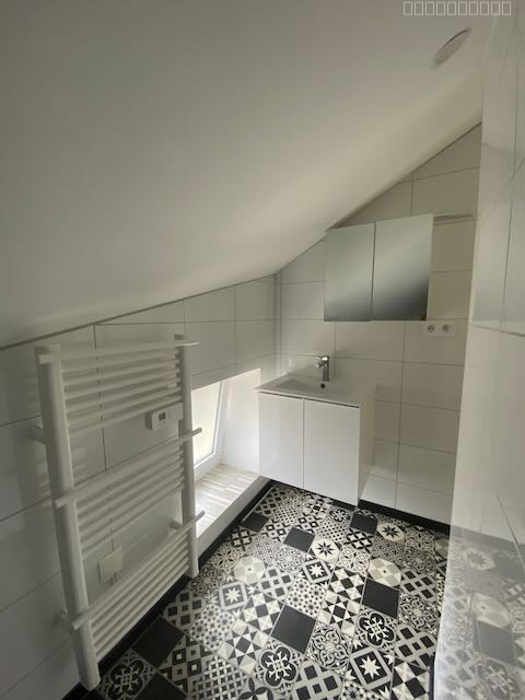 appartement type 2 en Duplex de 37m2, proche commerces. — photo 5