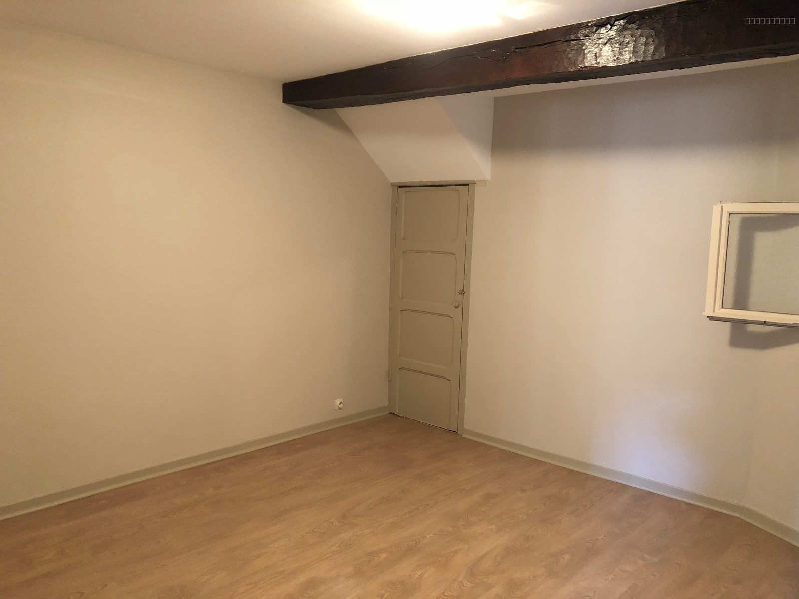 Appartement de type 2, 2eme étage avec garage — photo 9