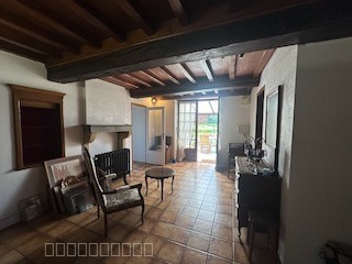 Maison d'habitation en bon état de 175 m2 env.Situation calme. — photo 10