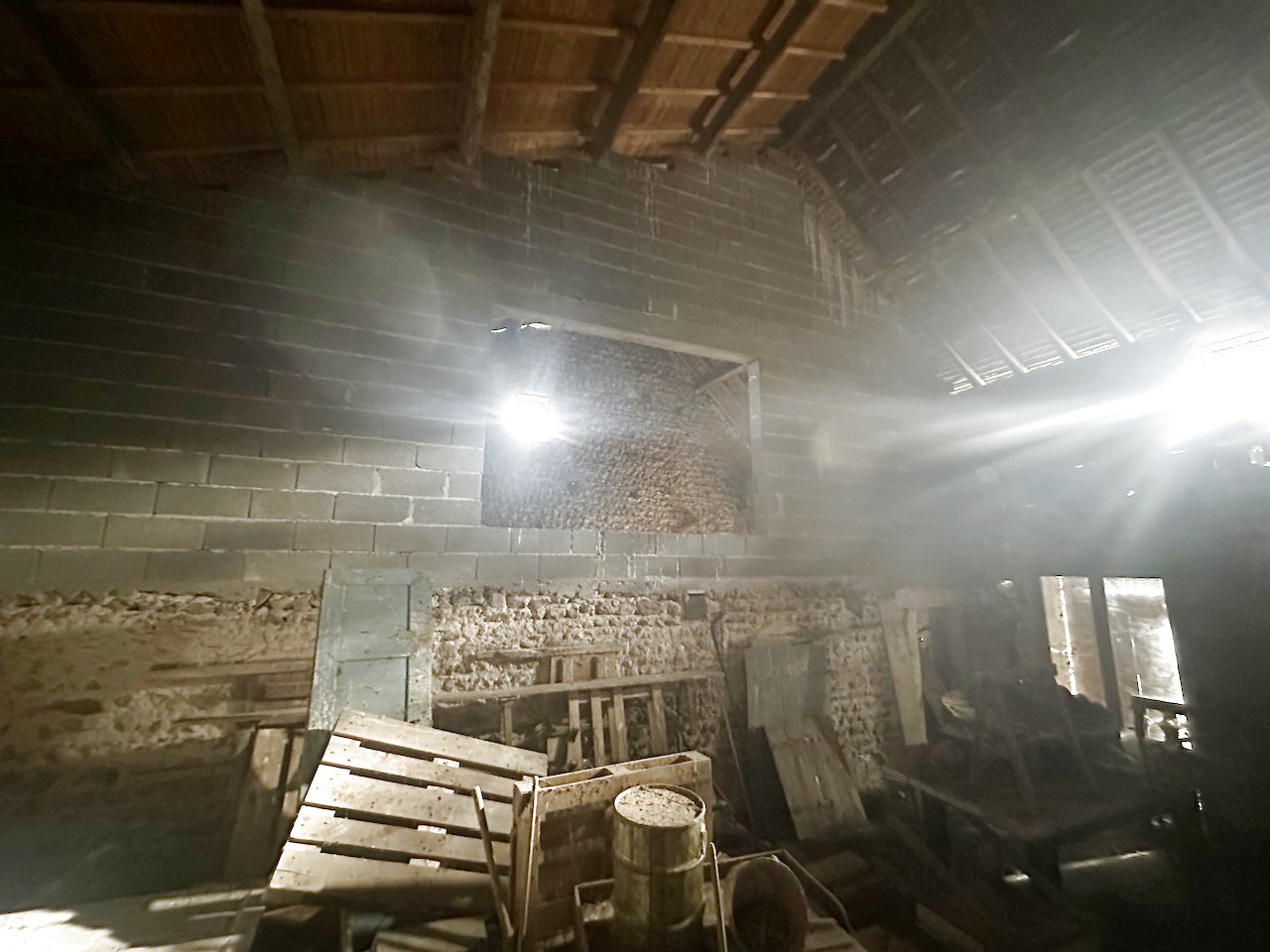 ANCIEN CORPS DE FERME EN PIERRE À RÉNOVER, BELLE SITUATION — photo 18