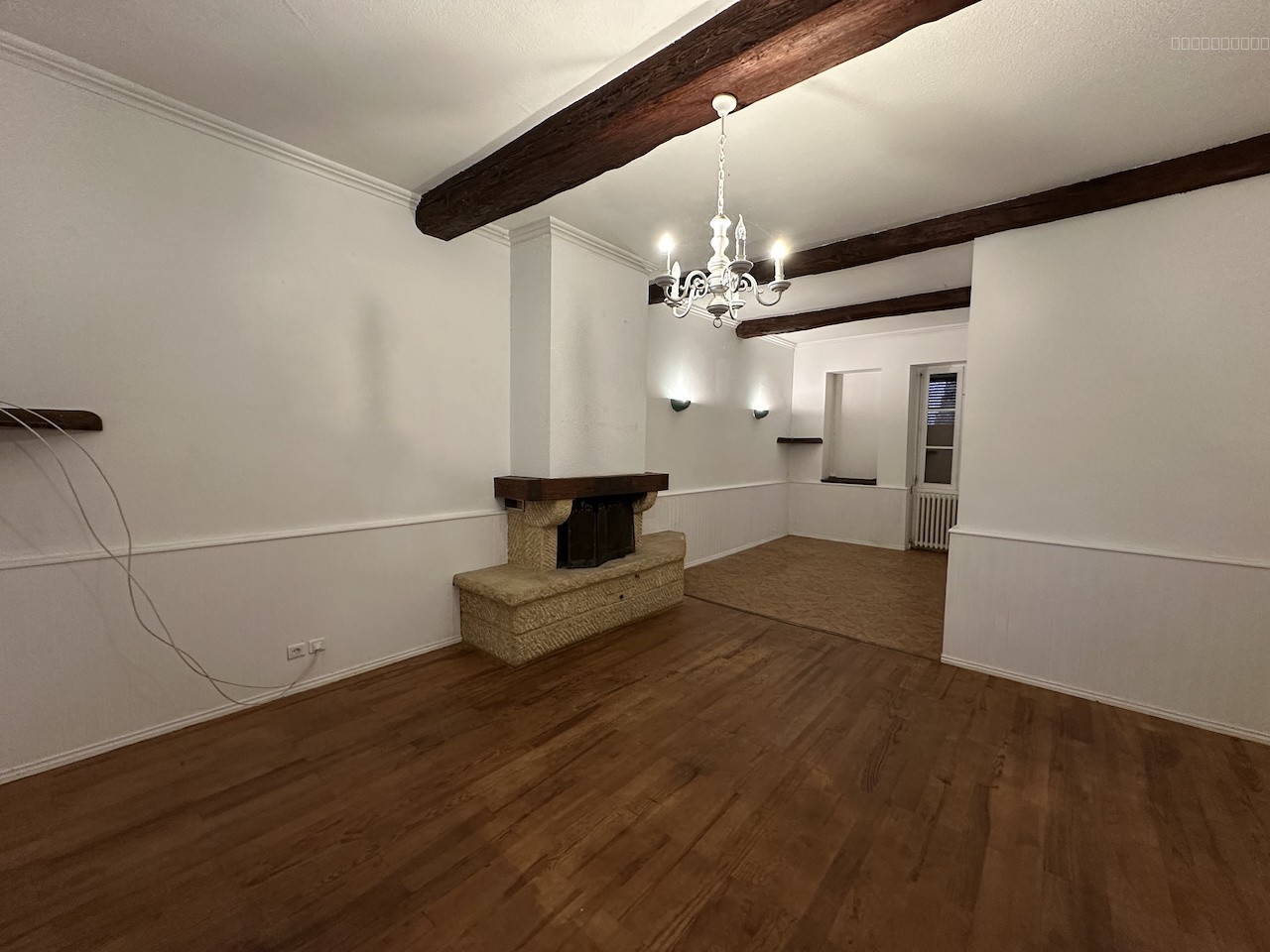 Maison de 240 m2 habitables, proche commerces et centre ville. — photo 7
