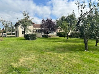 MAISON DE PLAIN-PIED DE 107 M2 HAB.DÉPENDANCES ATTENANTES. — photo 2