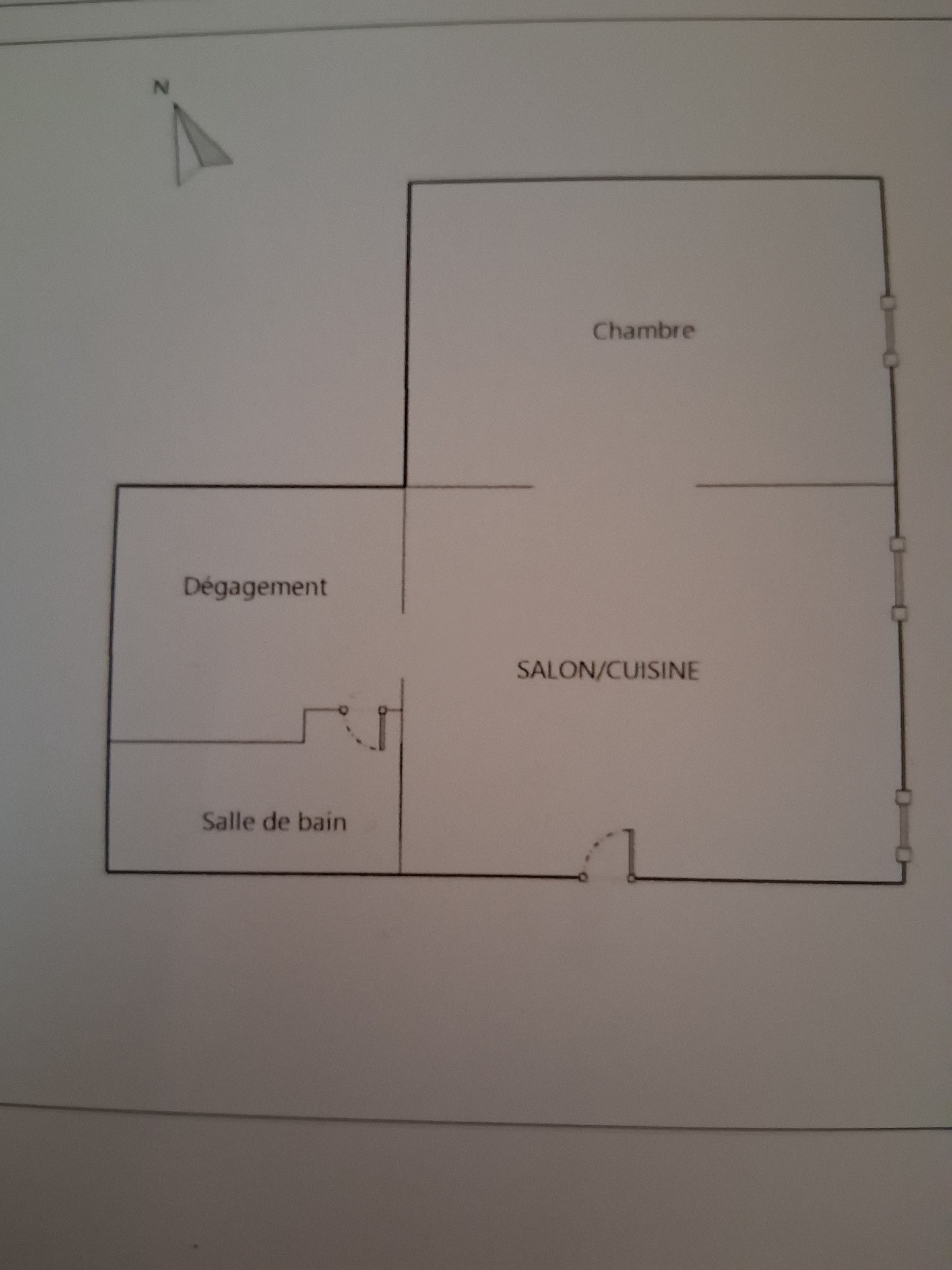 À Melun, appartement de 25.1m2 à acheter 85000 € — photo 3