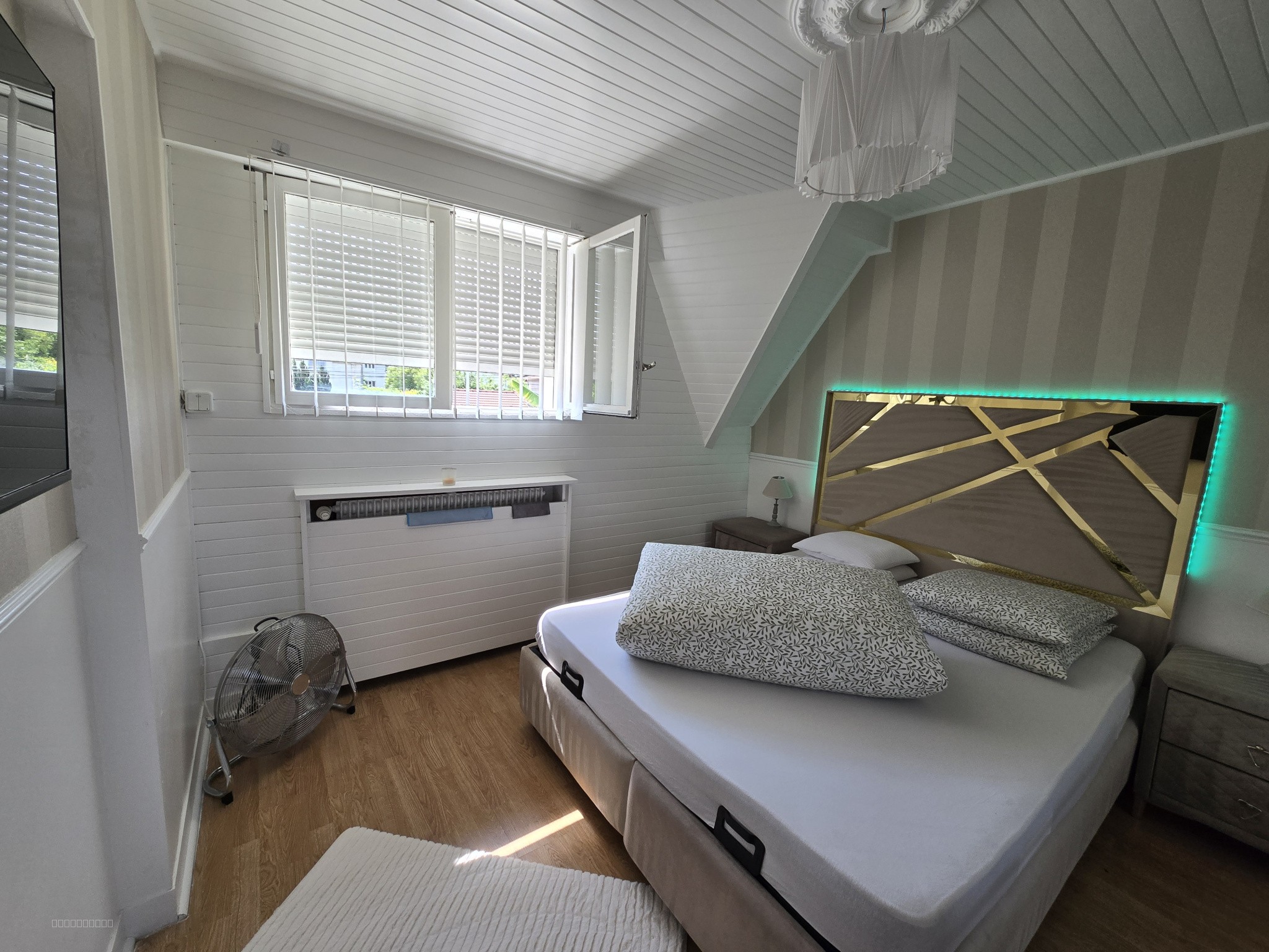 Pavillon Individuel 145 m2 avec Jardin de 293 m2 Aulnay sous bois 93600 — photo 16