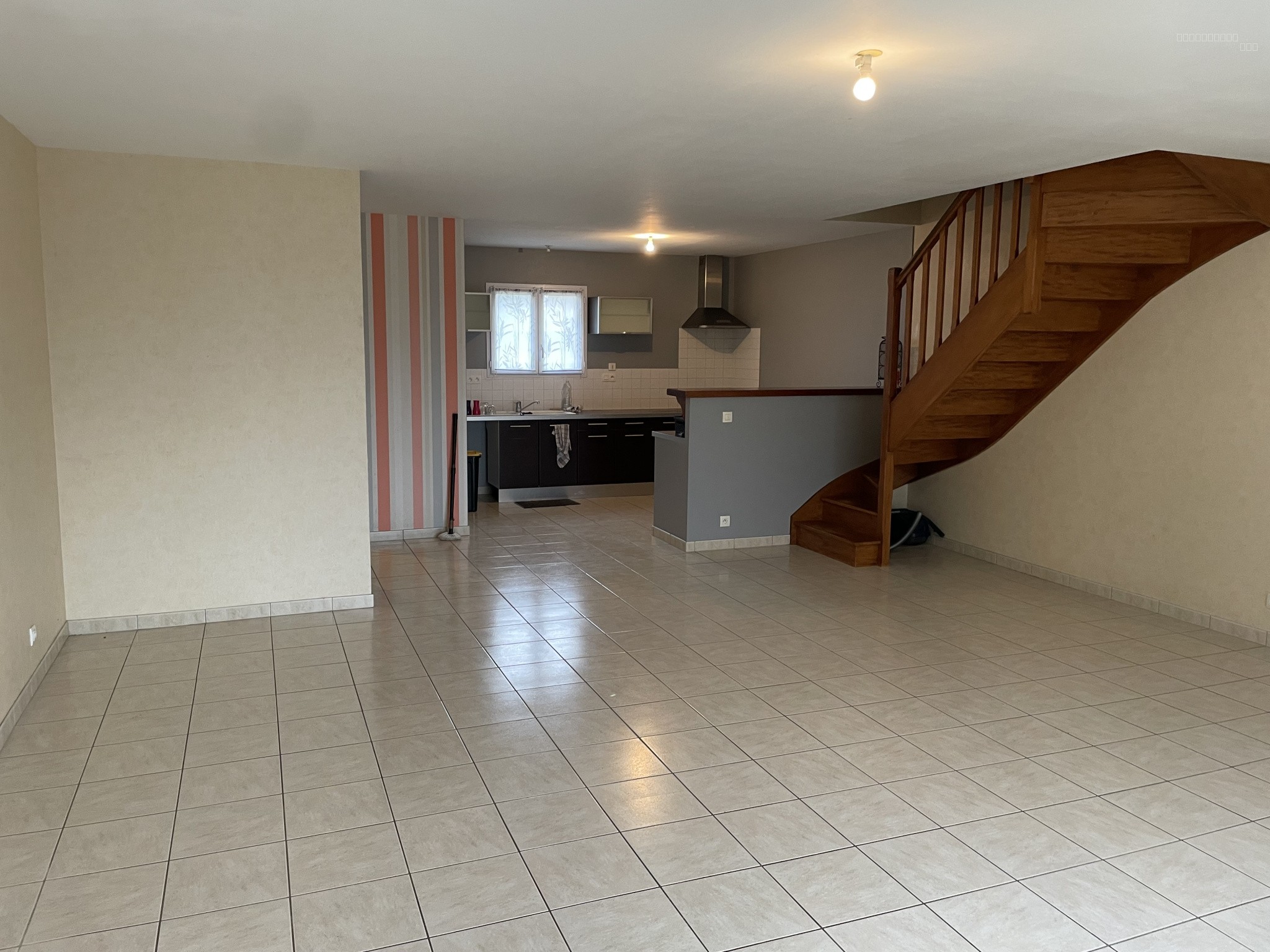 MAISON 4 CHAMBRES CISSE A 20 MINUTES DE POITIERS — photo 3