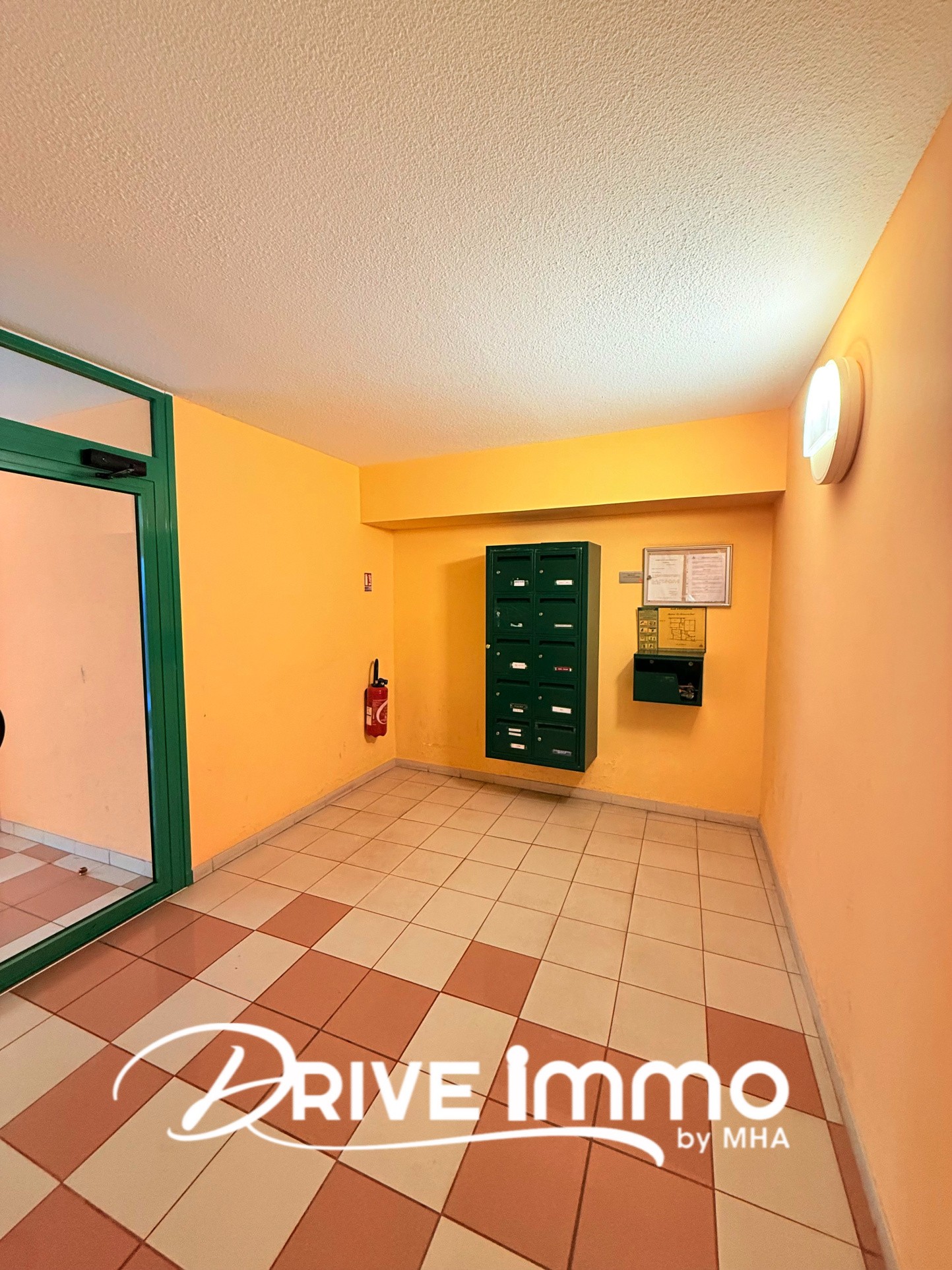 EXCLUSIVITÉ - T2 avec terrasse plein Sud   Quai d’Alsace à Narbonne   Résidence sécurisée — photo 8