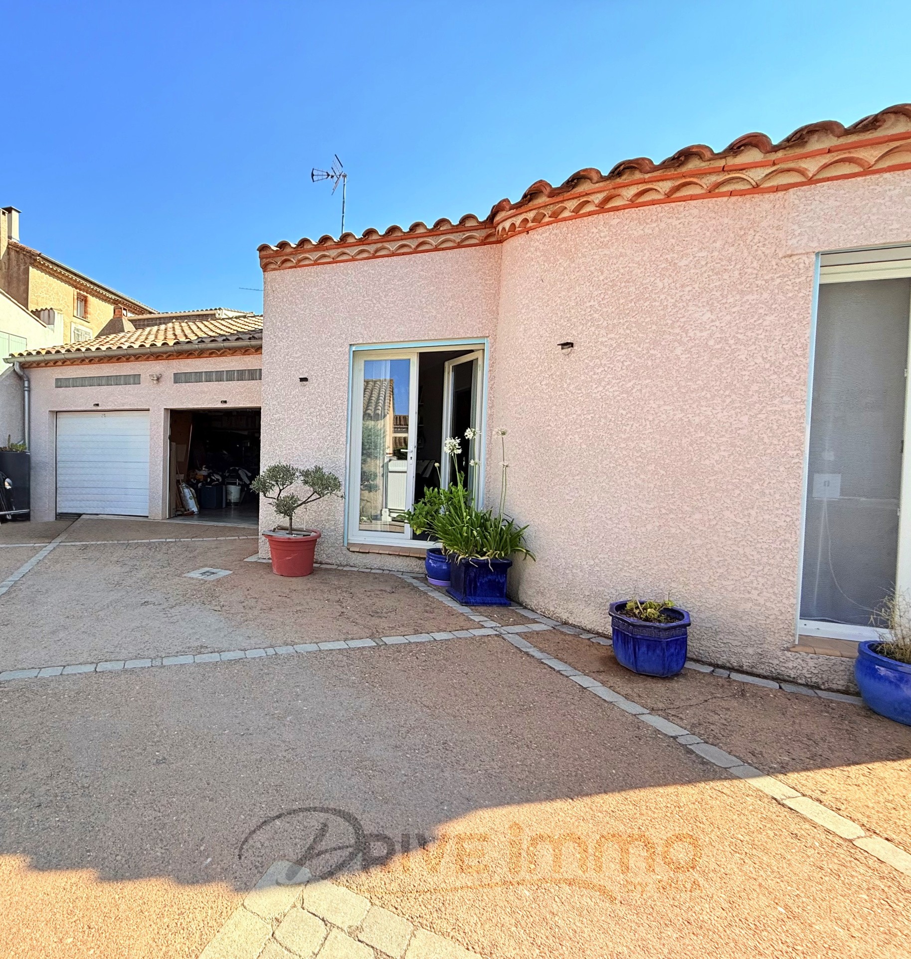 DRIVE IMMO NISSAN-LEZ-ENSERUNE... VILLA 200M2 PLAIN PIED POSITIONNEMENT IDÉAL — photo 18