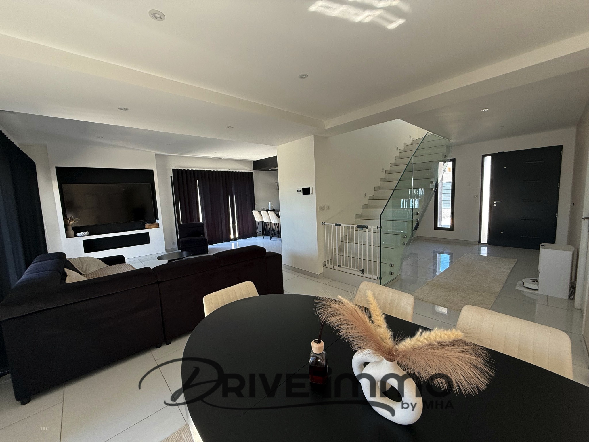 DRIVE IMMO NARBONNE VILLA 140M2 JARDIN GRAND GARAGE PISCINE — photo 10