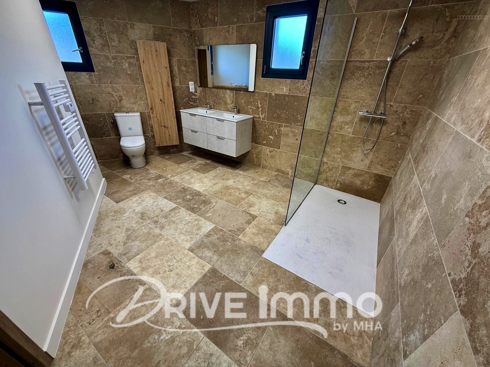 DRIVE IMMO NARBONNE EMPLACEMENT D'EXCEPTION VILLA DE PRESTIGE — photo 13