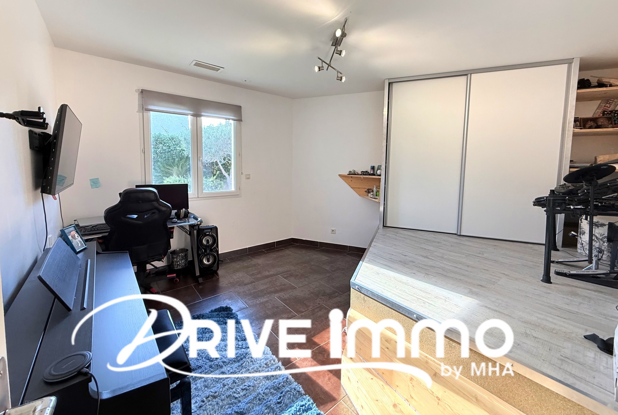 NARBONNE QUARTIER PRISÉ - VILLA T5 DE PLAIN PIED 155M2 SUR TERRAIN 1000M2 - SECTEUR CRABIT — photo 10