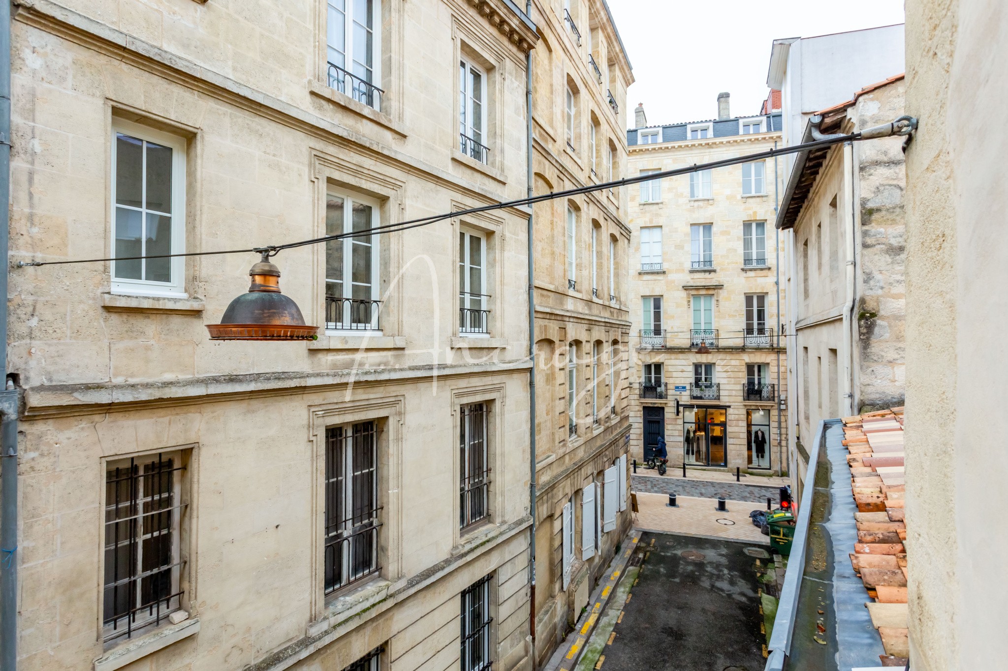 BORDEAUX SAINT PIERRE APPARTEMENT T2 — photo 9