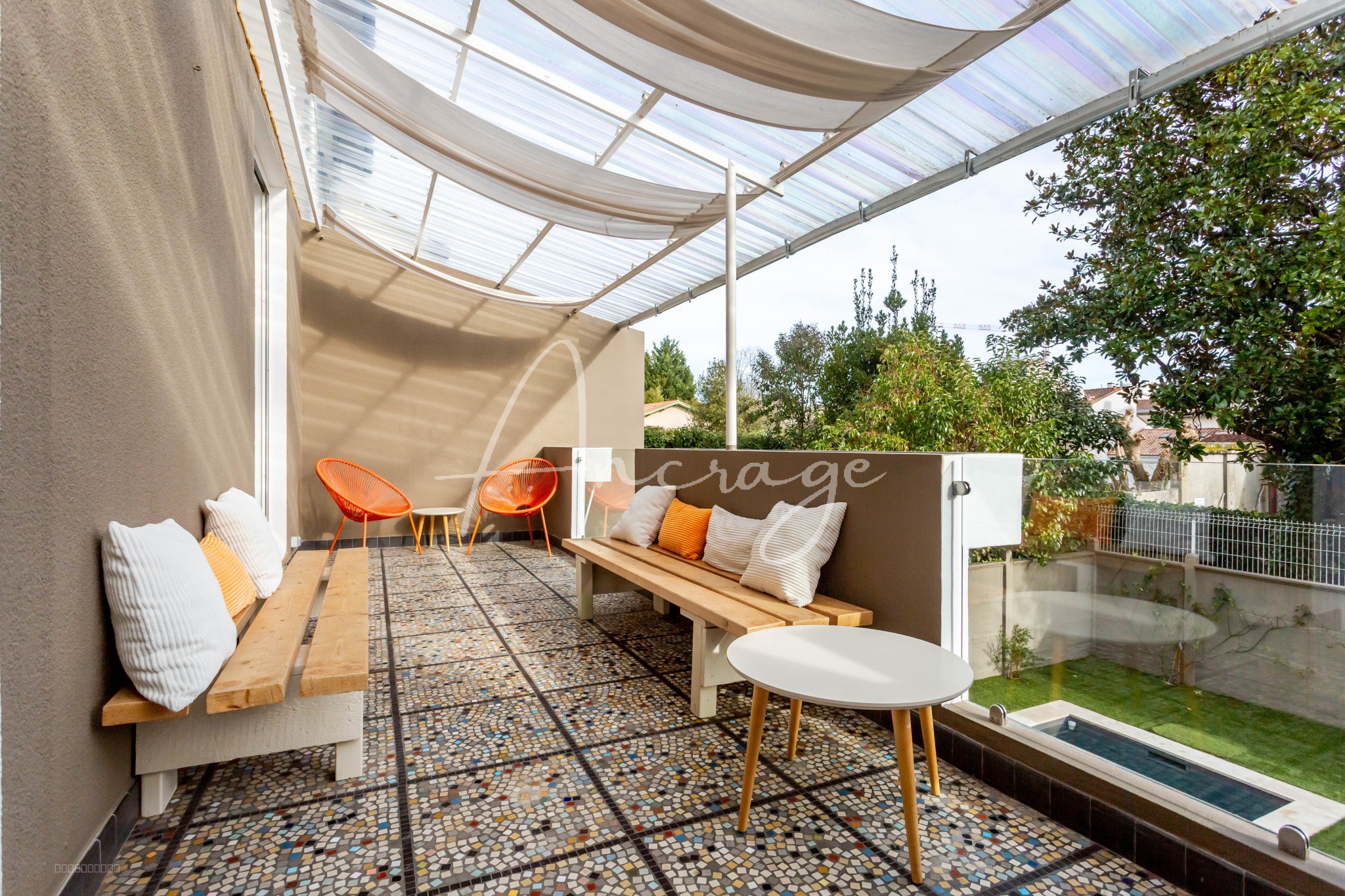 Parc Bordelais   Superbe maison familiale rénovée avec jardin, piscine et garage, à 3 min à pied du parc. — photo 2