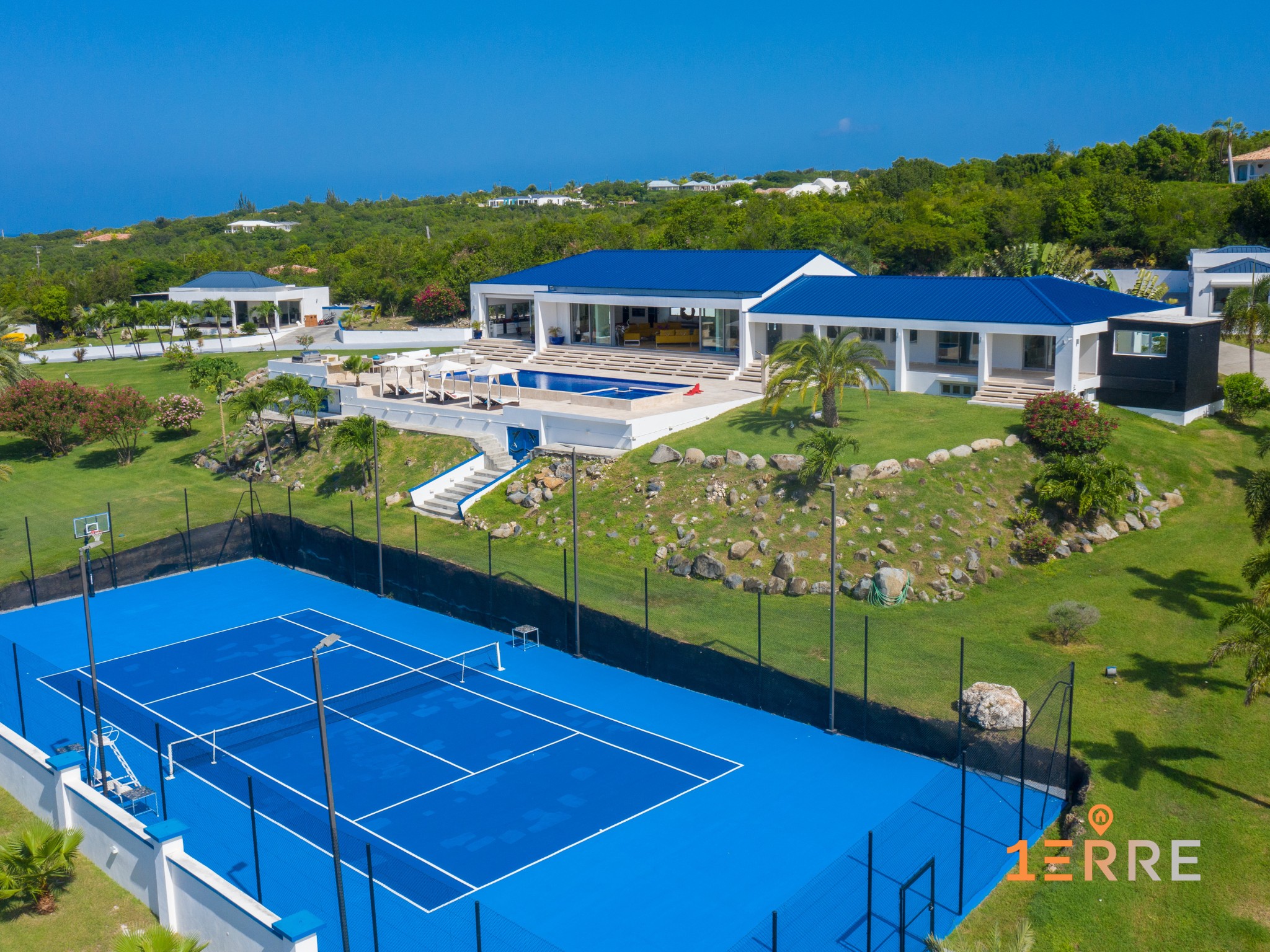 Villa de Prestige 6 Chambres 1000 m2, Piscine & Vue Mer à Terres Basses, Saint-Martin — photo 19