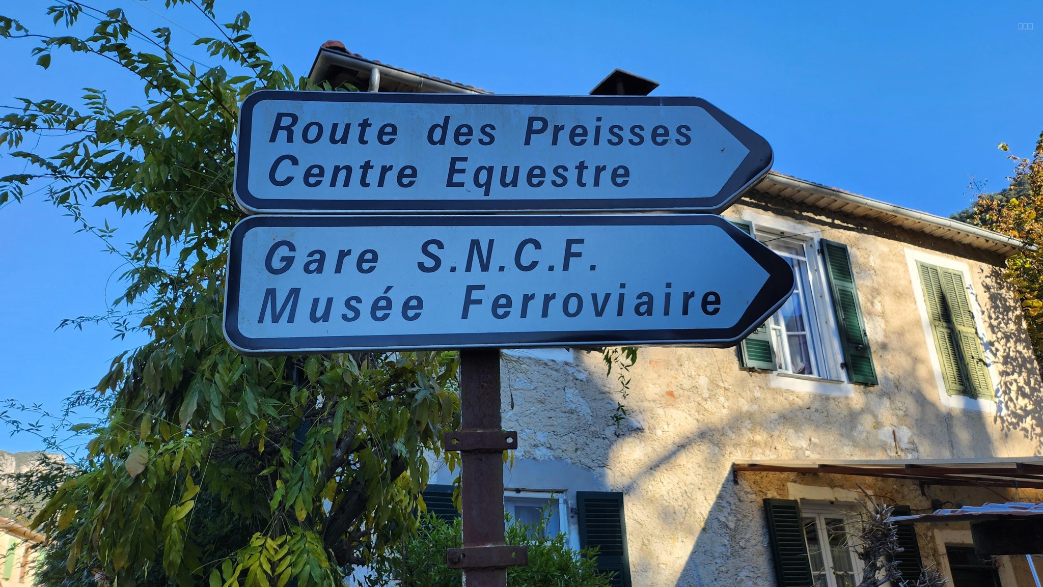 PEILLON:  TERRAIN A BATIR, VUE DEGAGEE, VILLAGE ET COMMODITES A PIED - LIBRE CONSTRUCTEUR — photo 5
