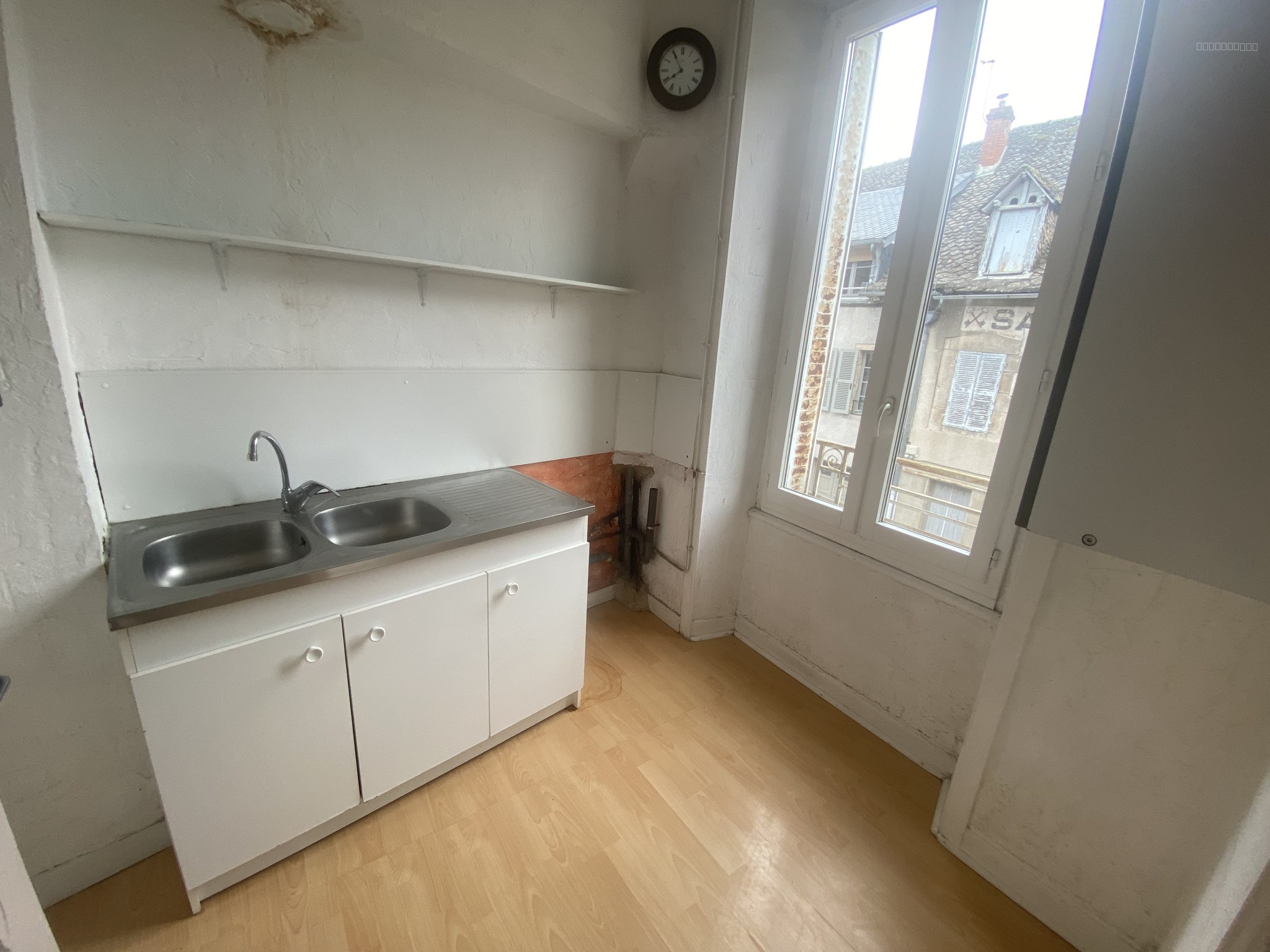IMMEUBLE DE RAPPORT AVEC LOCAL COMMERCIAL ET 2 APPARTEMENTS — photo 5