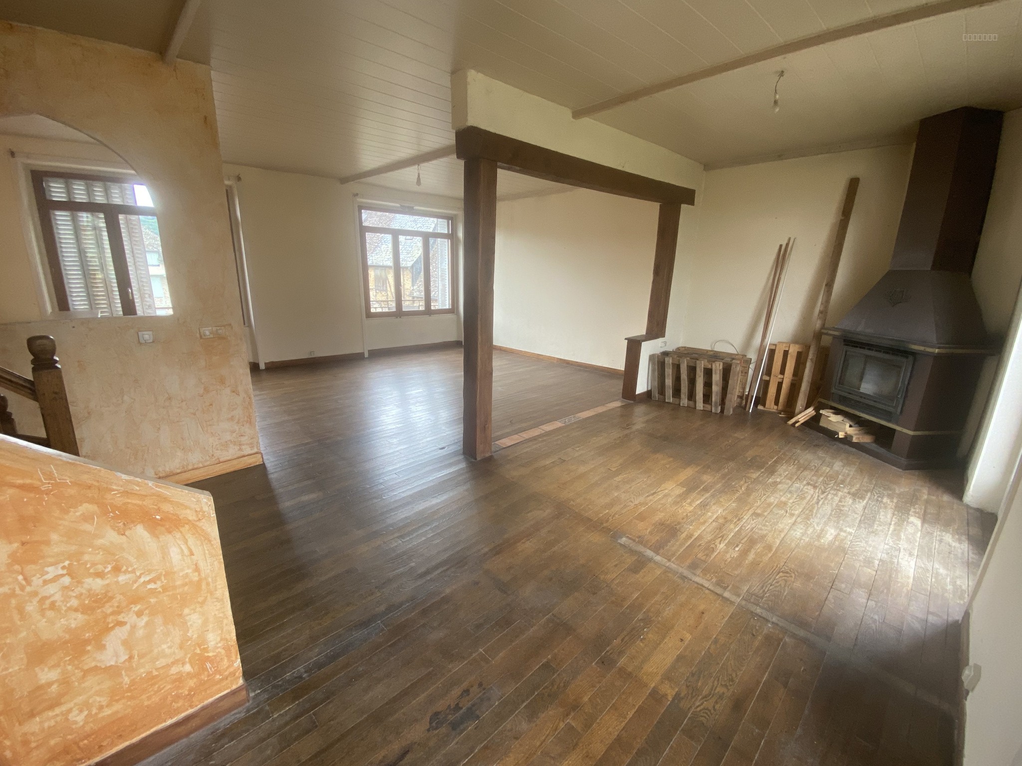 IMMEUBLE DE RAPPORT AVEC LOCAL COMMERCIAL ET 2 APPARTEMENTS — photo 9