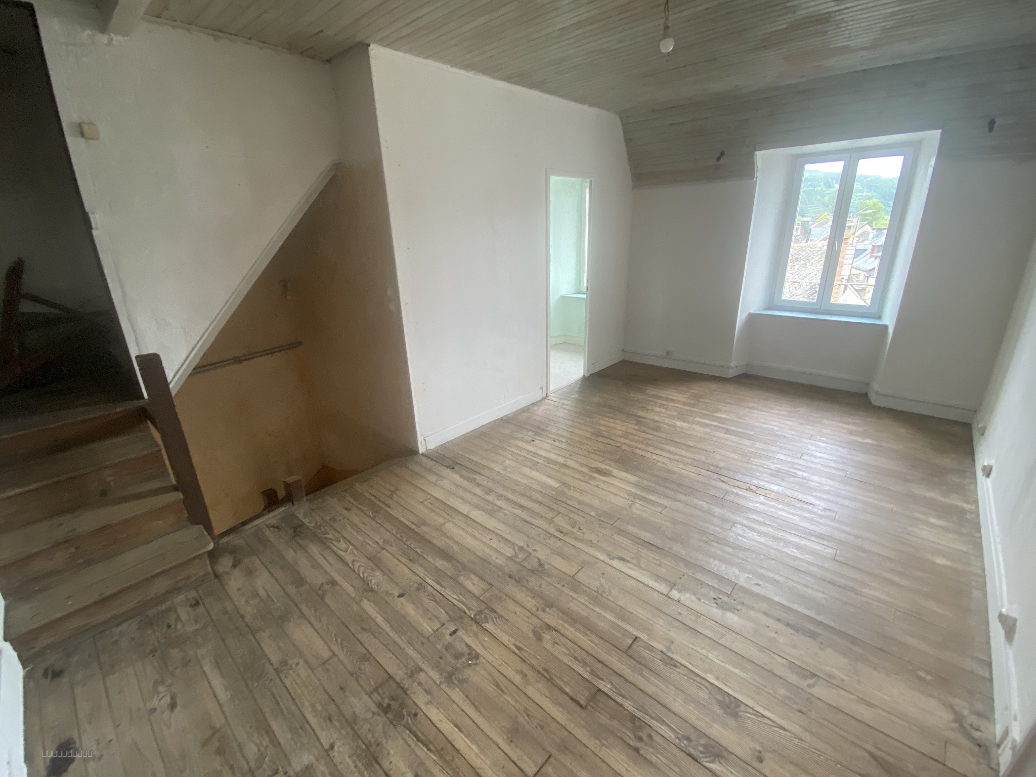 IMMEUBLE DE RAPPORT AVEC LOCAL COMMERCIAL ET 2 APPARTEMENTS — photo 12