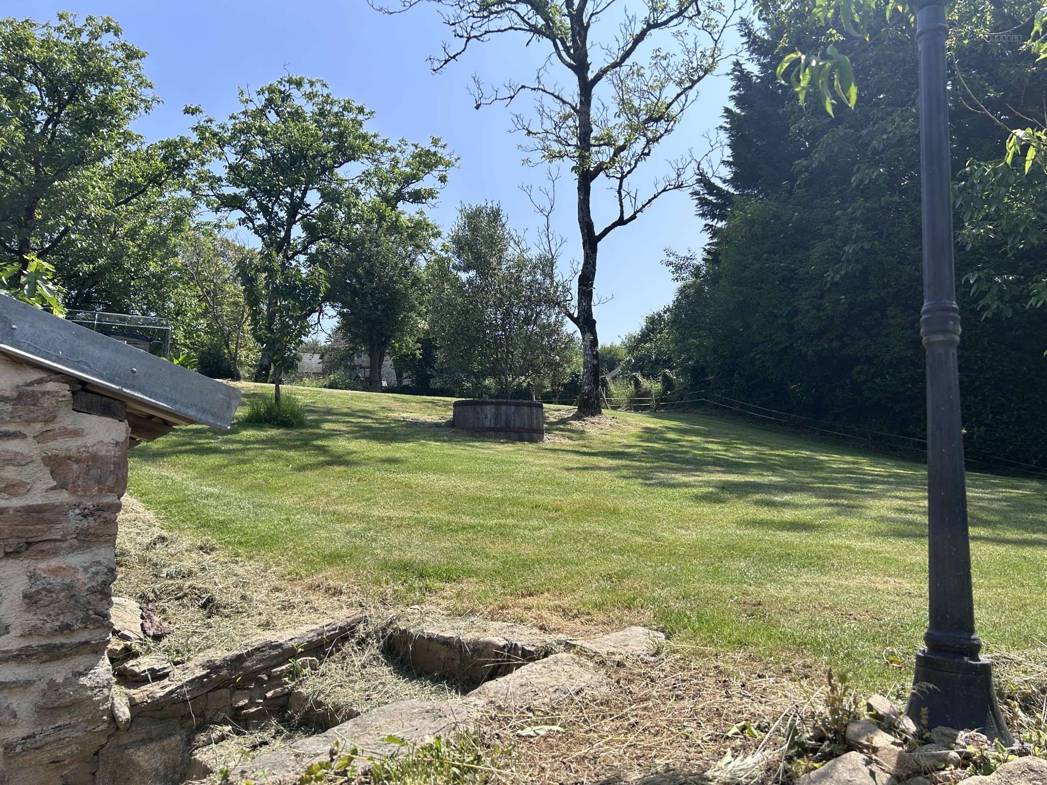 JOLI CORPS DE FERME HAUTEURS DORDOGNE SAUVAGE — photo 11