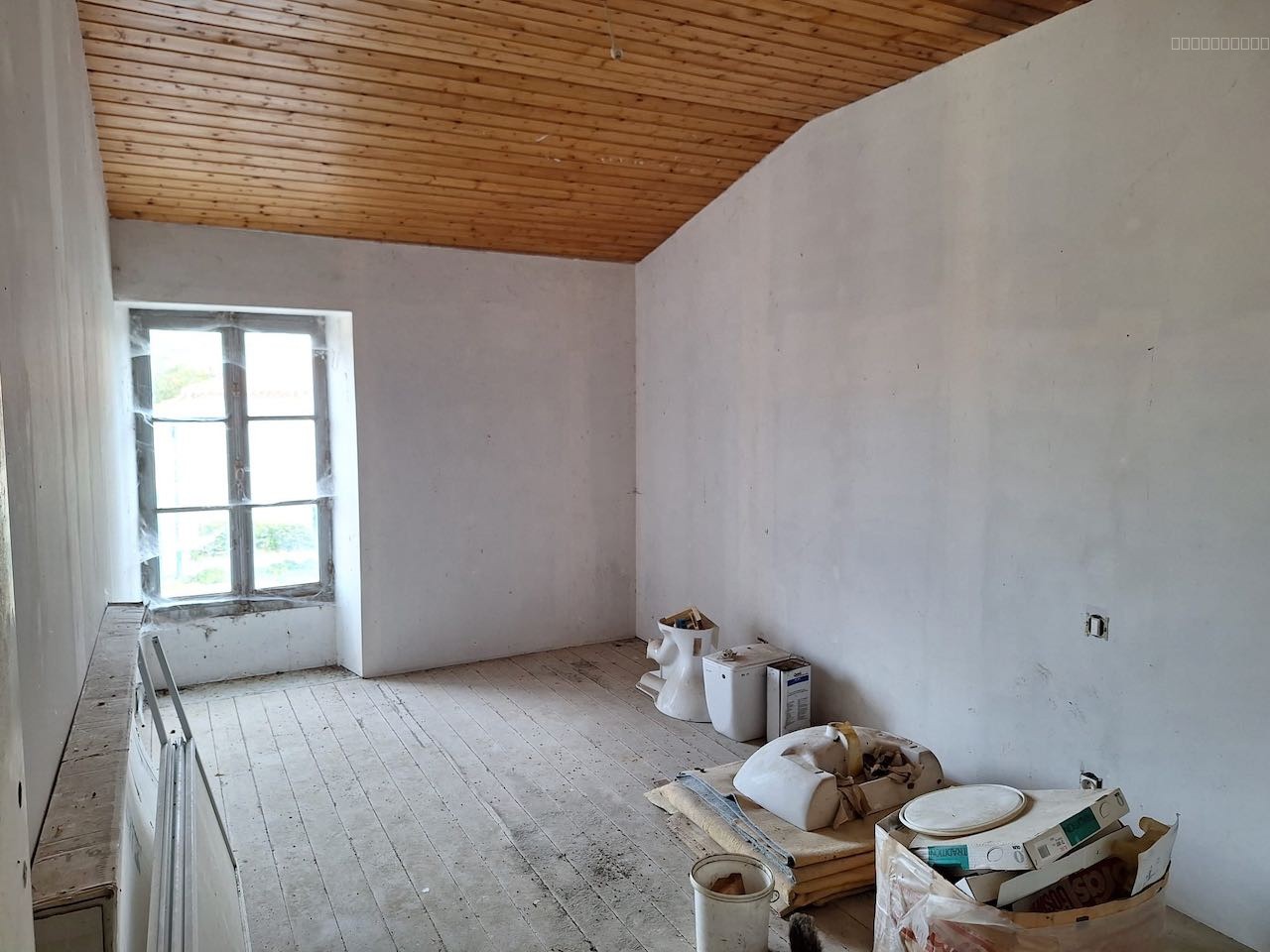 Jolie maison en pierre à rénover — photo 5