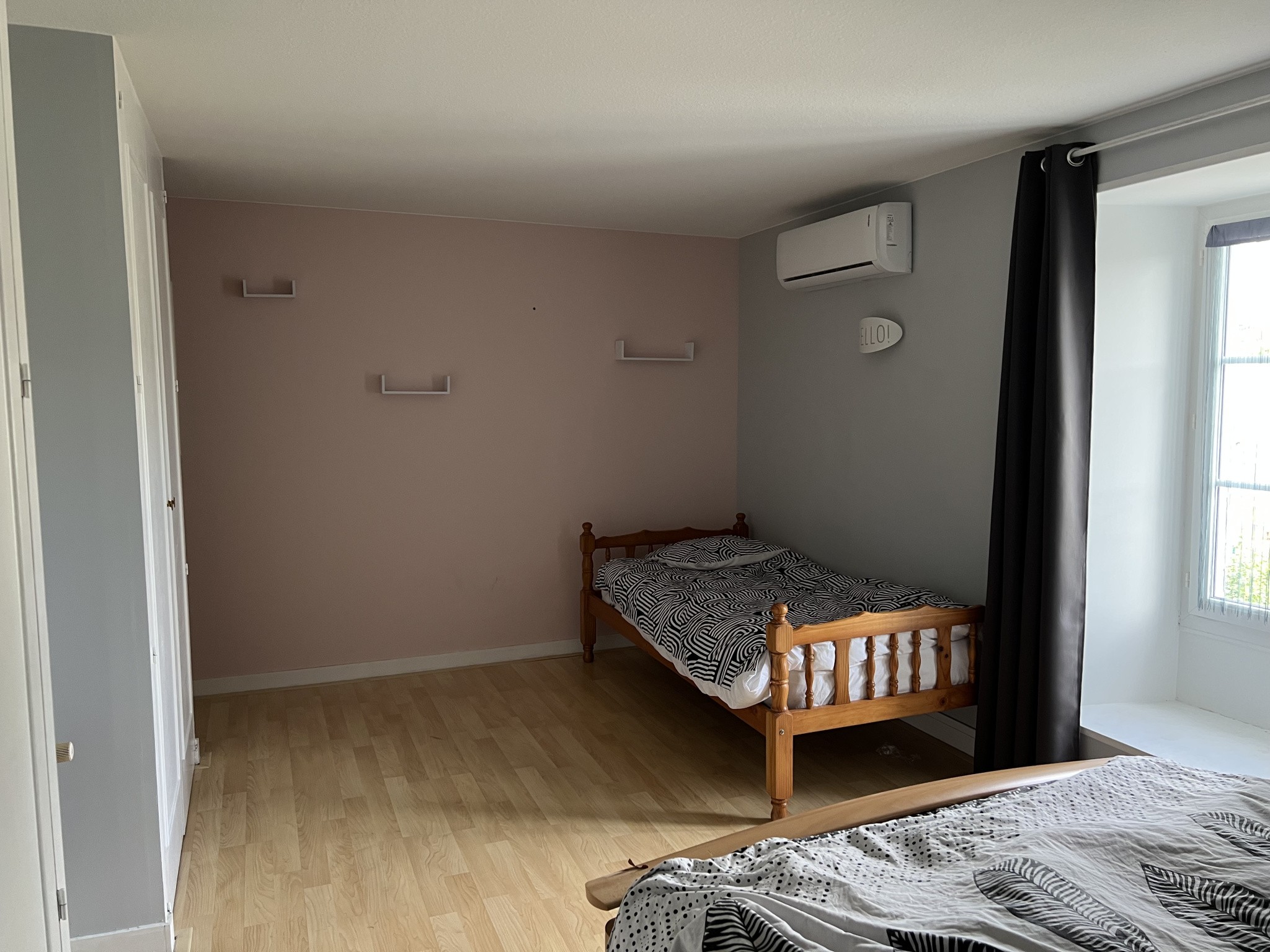 Belle maison en pierre avec grand grenier — photo 10