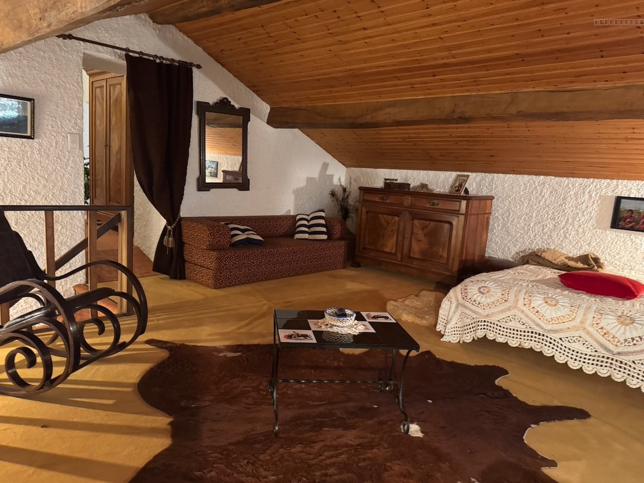 Maison de charme en pierre dans un havre de paix avec dépendance 270 m2 et piscine — photo 7
