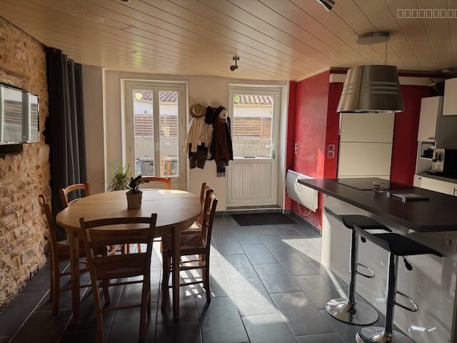 Ensemble immobilier Maison d'habitation et locatif T2 — photo 3