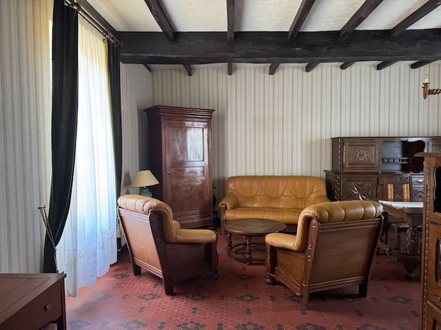 Maison de caractère avec dépendances — photo 3