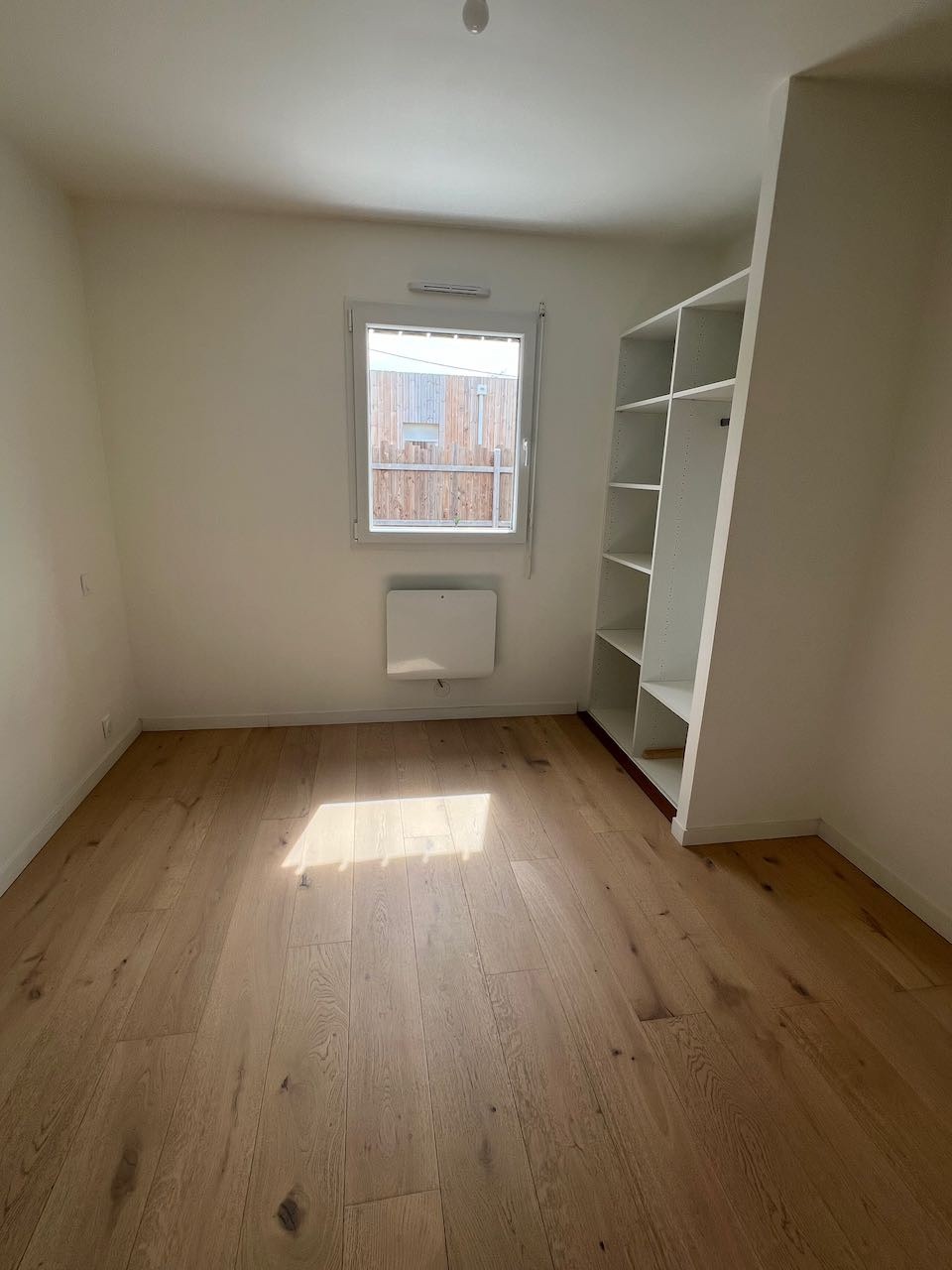 Charmant plain-pied contemporain de 2022   Ossature bois — photo 3