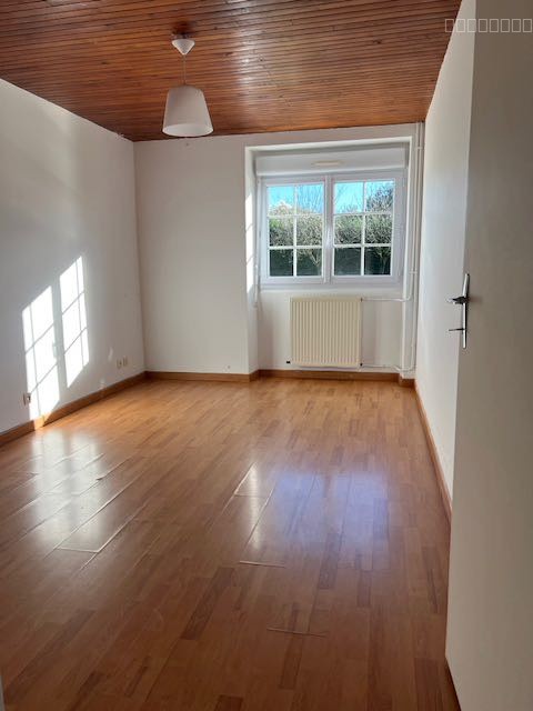 Maison en pierres rénovée au charme authentique — photo 7