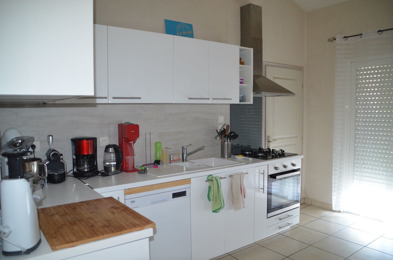 Charmante maison contemporaine de 99 m2 habitables avec grand garage et jardin clos — photo 4