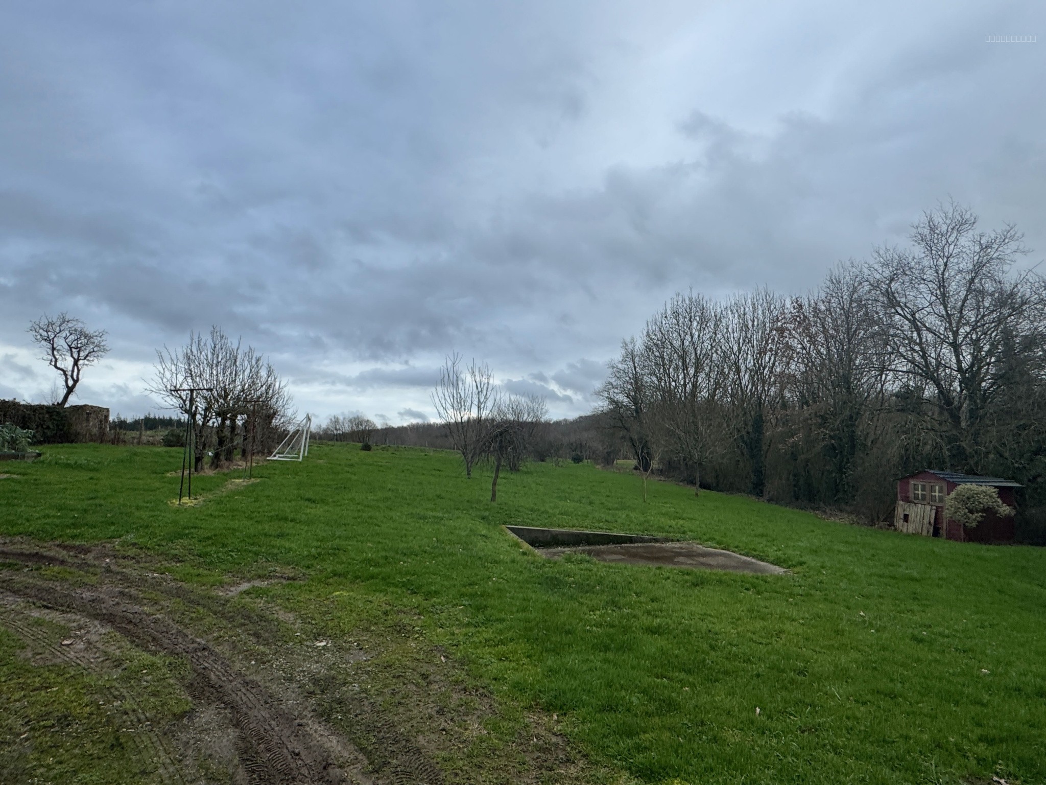 Spacieuse jolie maison en pierres avec dépendances — photo 9