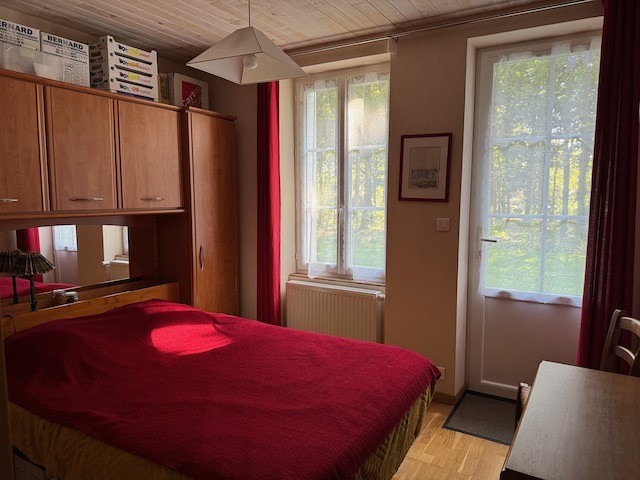 Authenticité et espace, maison en pierre au charme colonial à deux pas du centre ! — photo 8