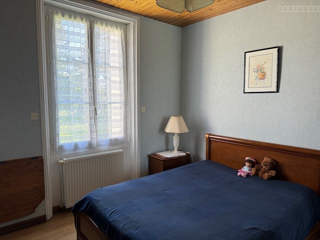Authenticité et espace, maison en pierre au charme colonial à deux pas du centre ! — photo 9