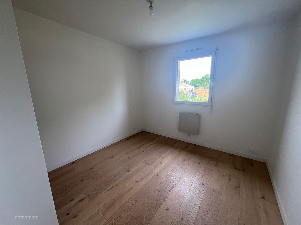 Charmant plain-pied contemporain de 2022   Ossature bois — photo 4