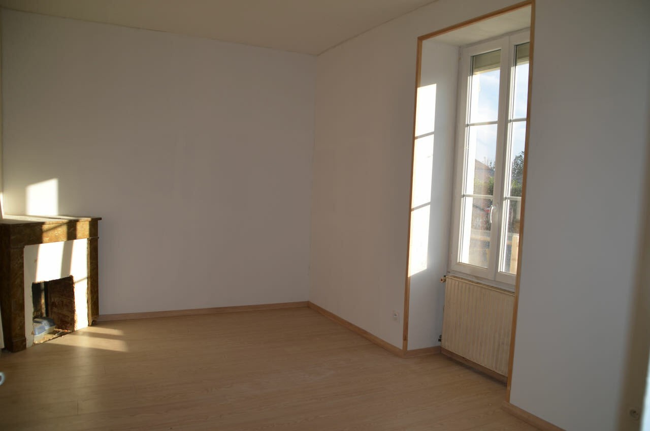 Agréable maison en pierres de plain-pied à rénover — photo 5
