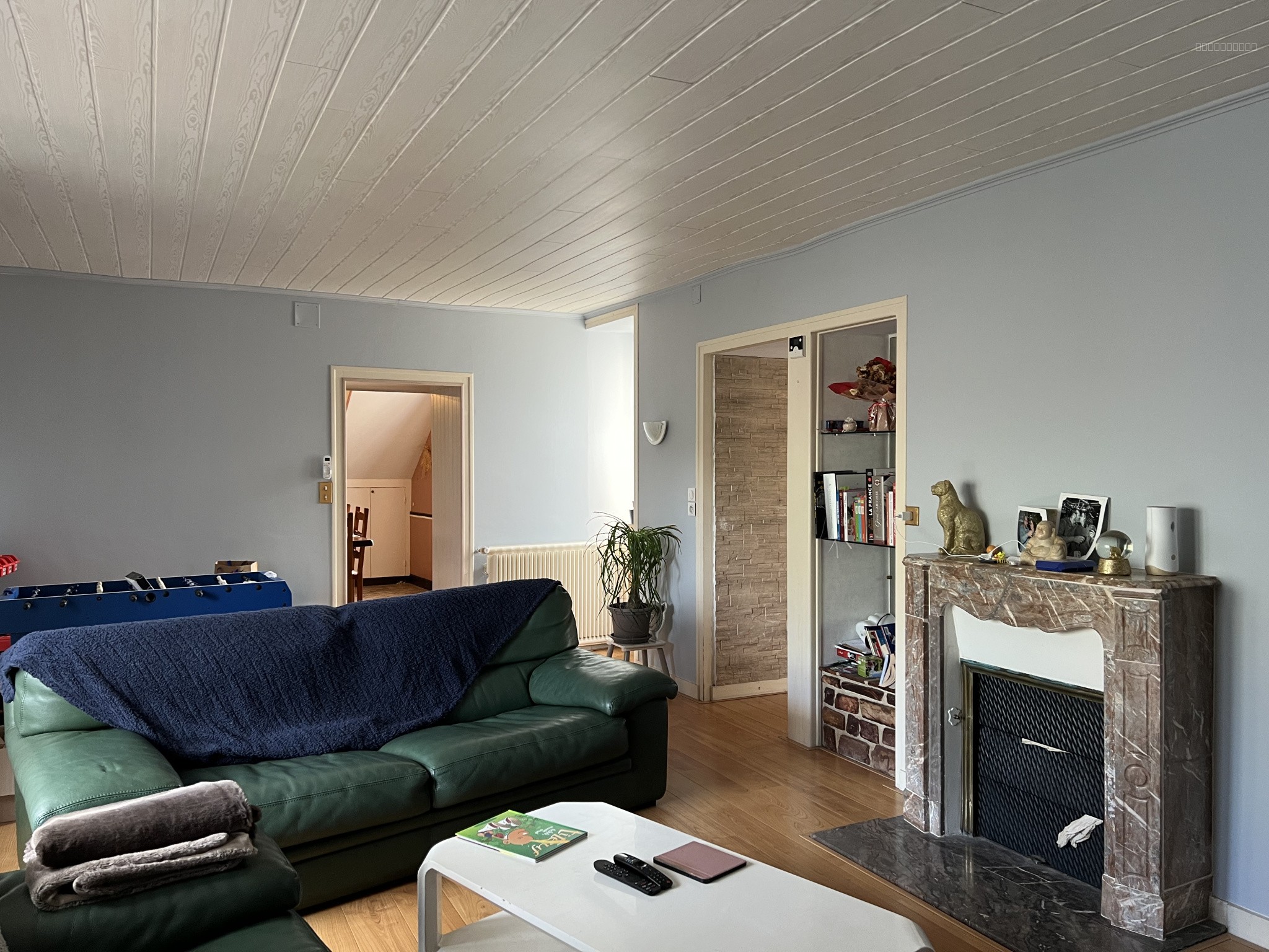 Belle maison en pierre avec grand grenier — photo 3
