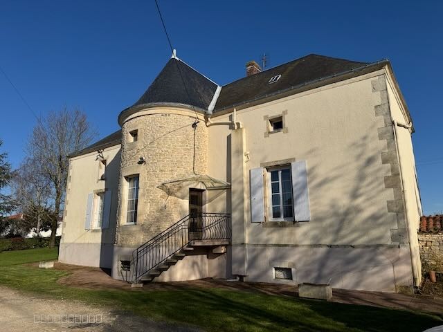 Maison de caractère avec dépendances — photo 18