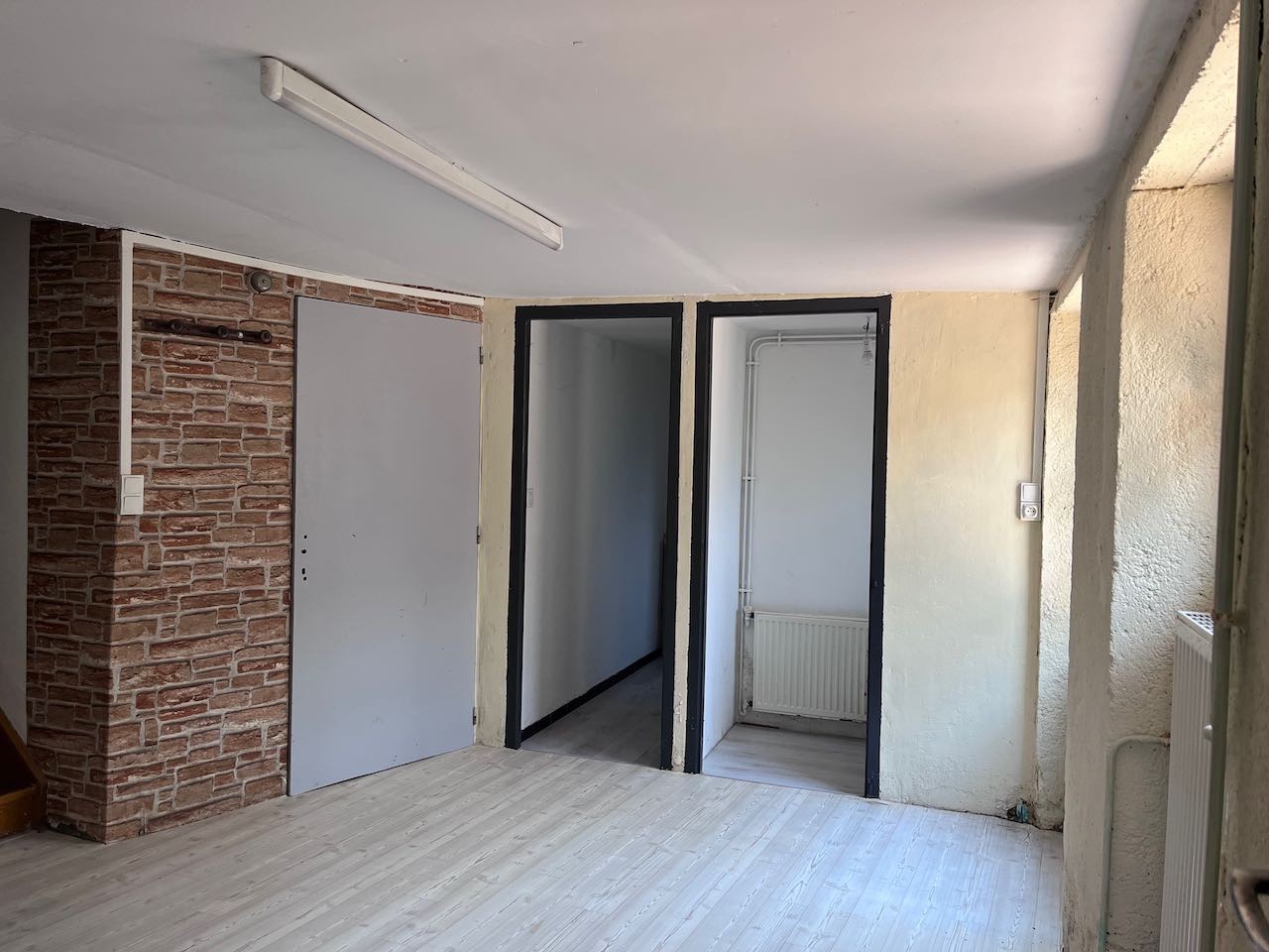 Maison de ville à rénover proche commodité — photo 5