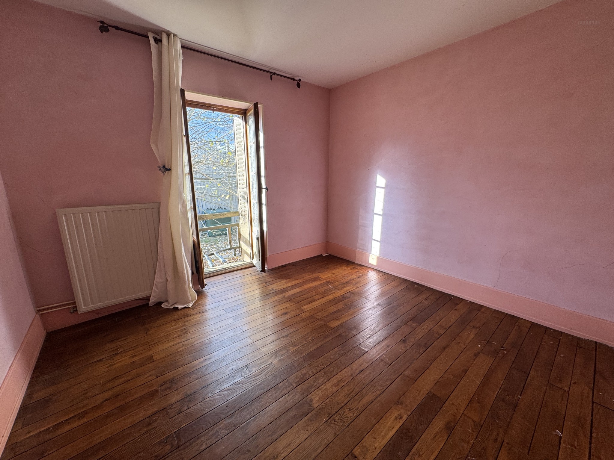 Maison familiale mitoyenne 7 pièces — photo 9