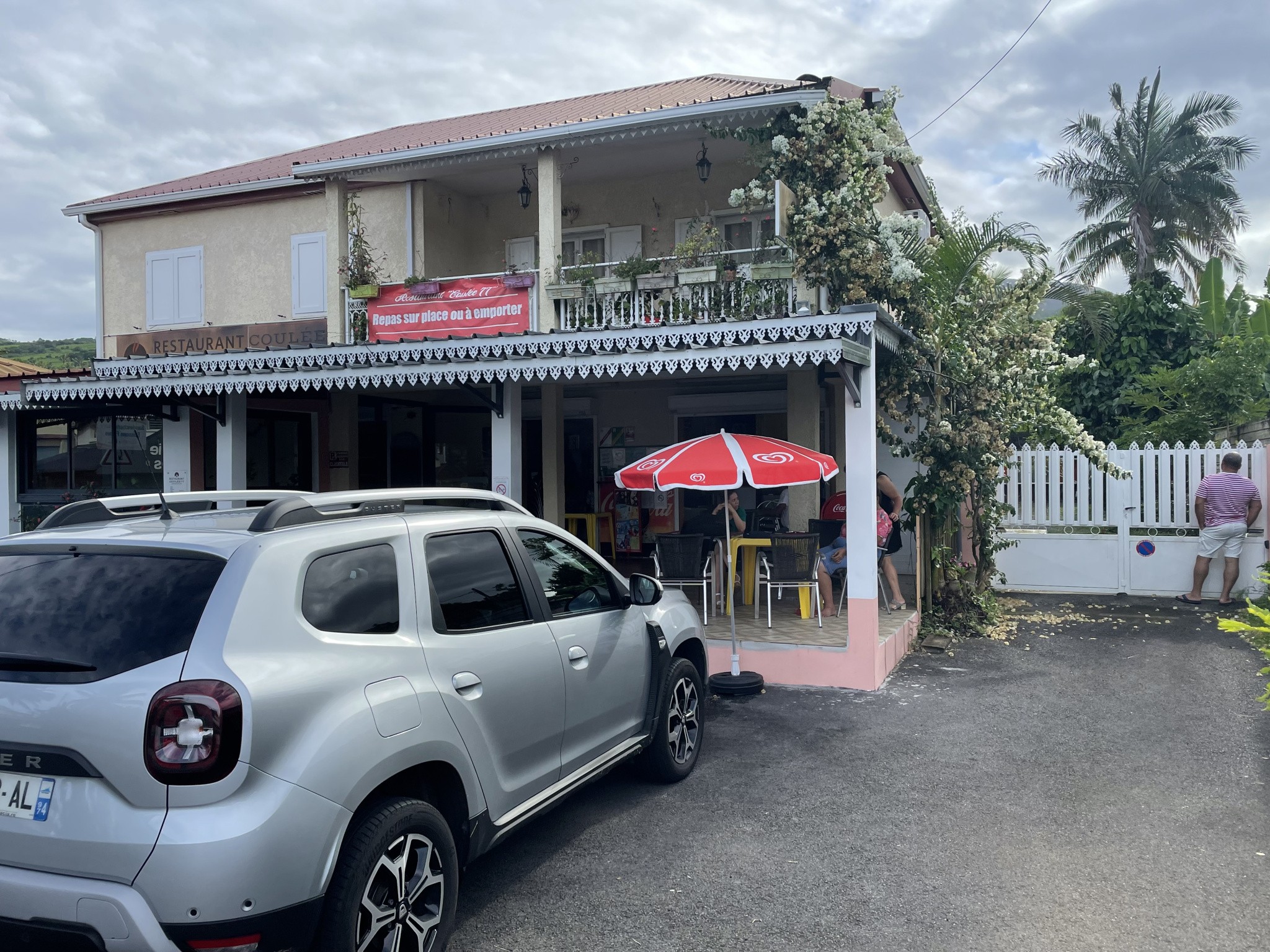 A vendre local restauration de 145 m2 avec un f4 de 110 m2 à l'étage sur Sainte Rose — photo 11