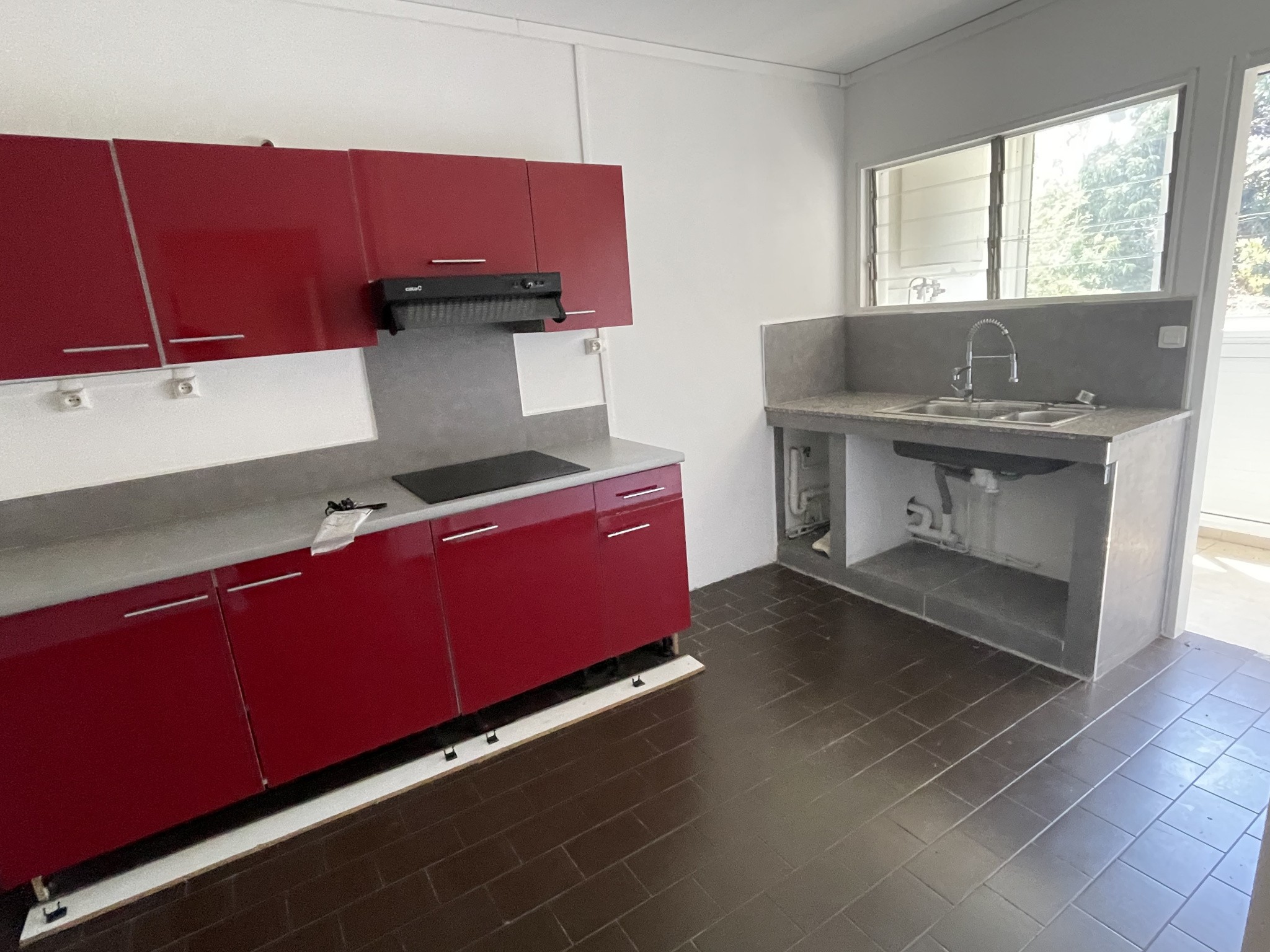 F4 de 94 m2 plus terrasse sur Saint Denis — photo 6