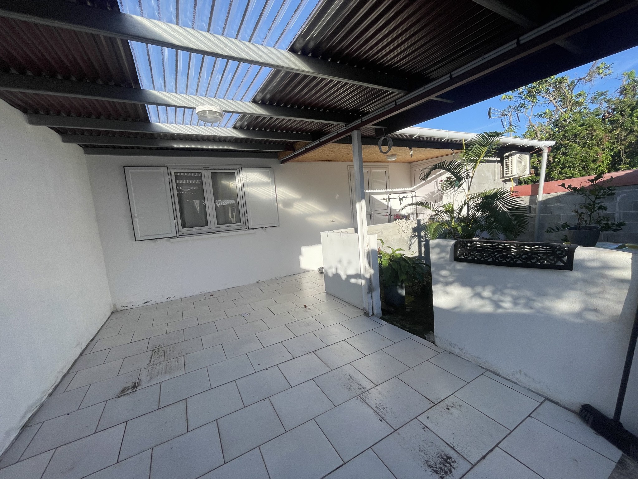 Ensemble de 2 maisons un F4 de 70 m2  et un F3 de 60 m2 sur Sainte Anne — photo 4