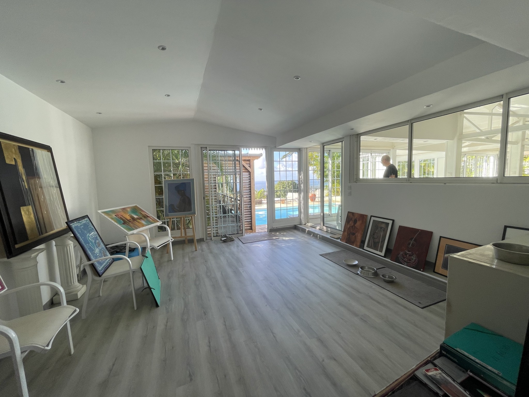 Charmante villa F5 avec piscine vue mer  sur terrain 800 m2 La Colline des Camélias — photo 5