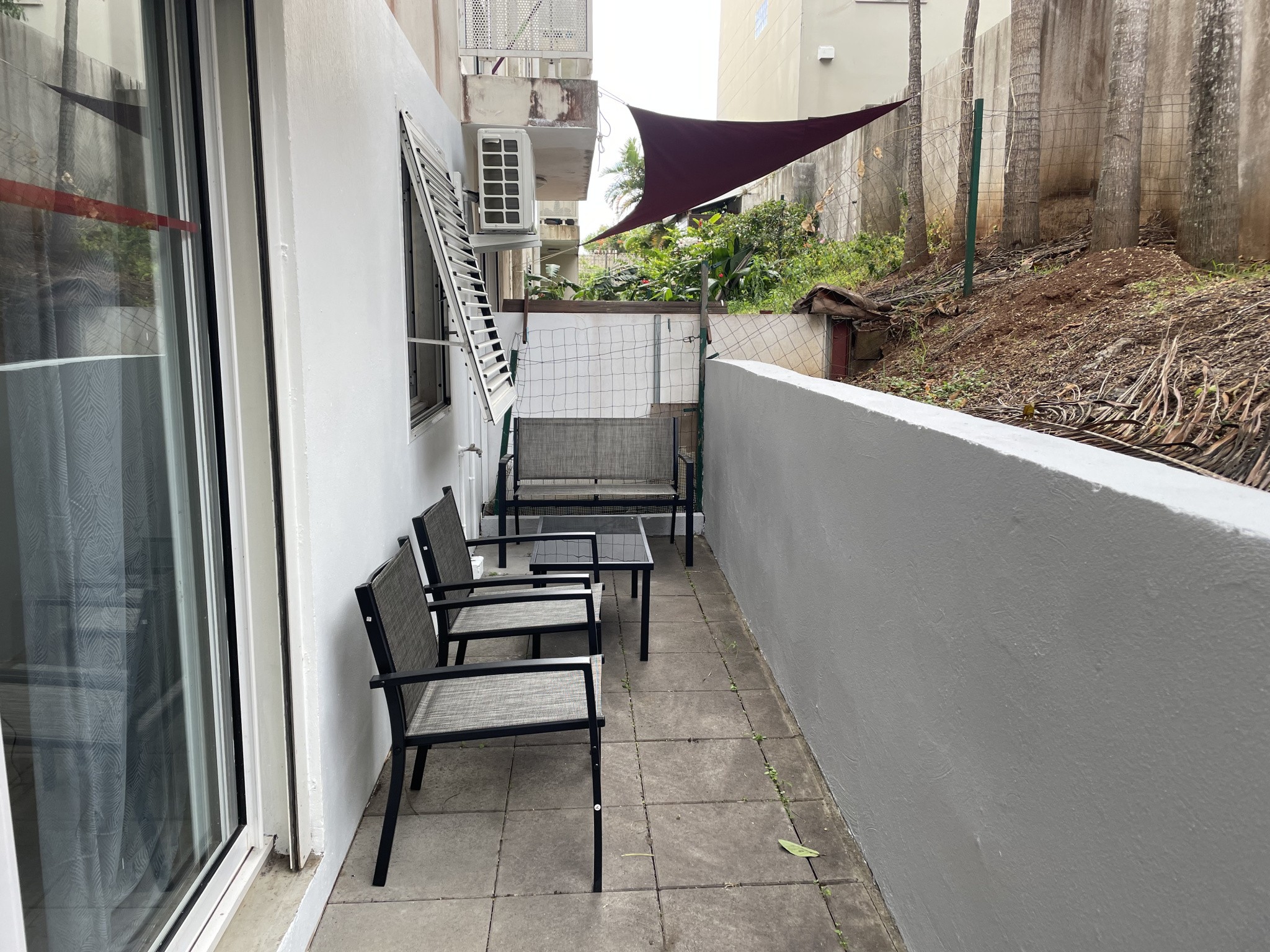 F2 meublé de 42 m2 avec espace extérieur — photo 2