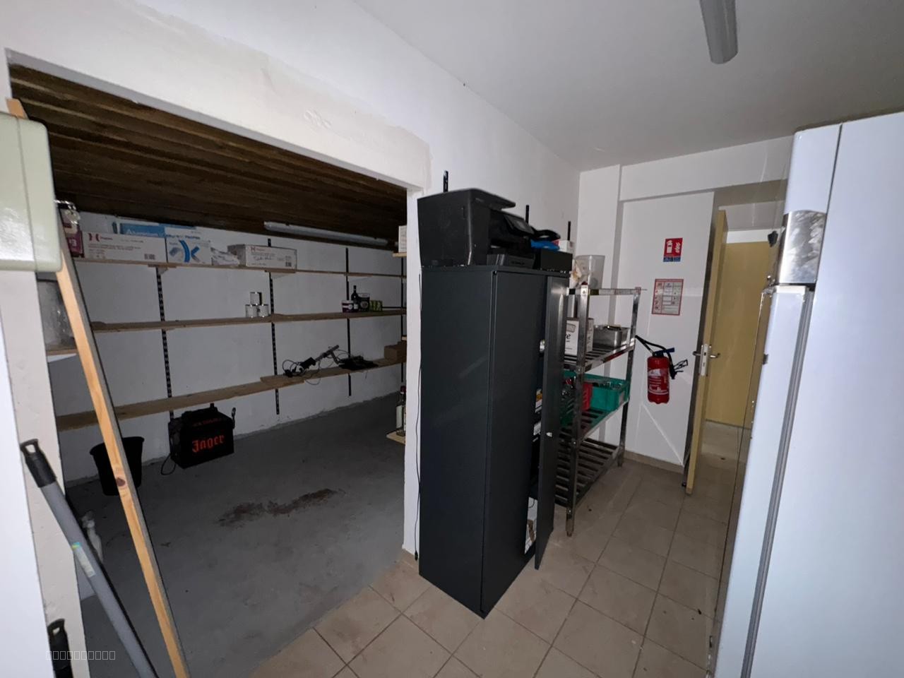 Local de 160 m2 face jardin de l'état à Saint Denis — photo 10