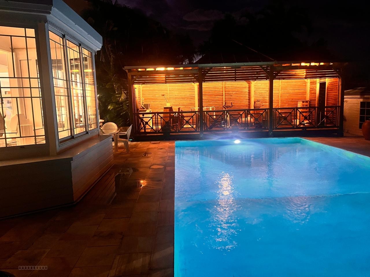 Charmante villa F5 avec piscine vue mer  sur terrain 800 m2 La Colline des Camélias — photo 20