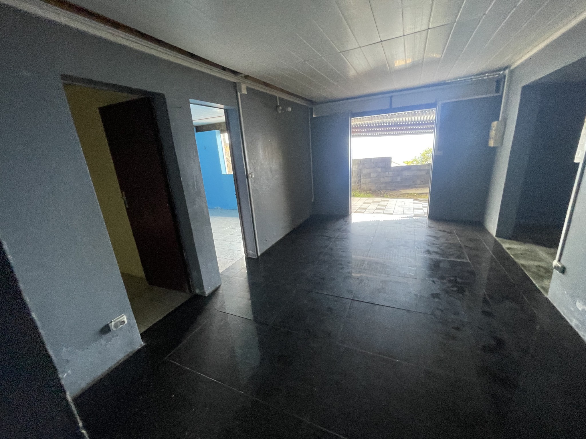 Maison F3 de 60 m2 à rénover sur Bois de Nèfles Saint Paul — photo 2