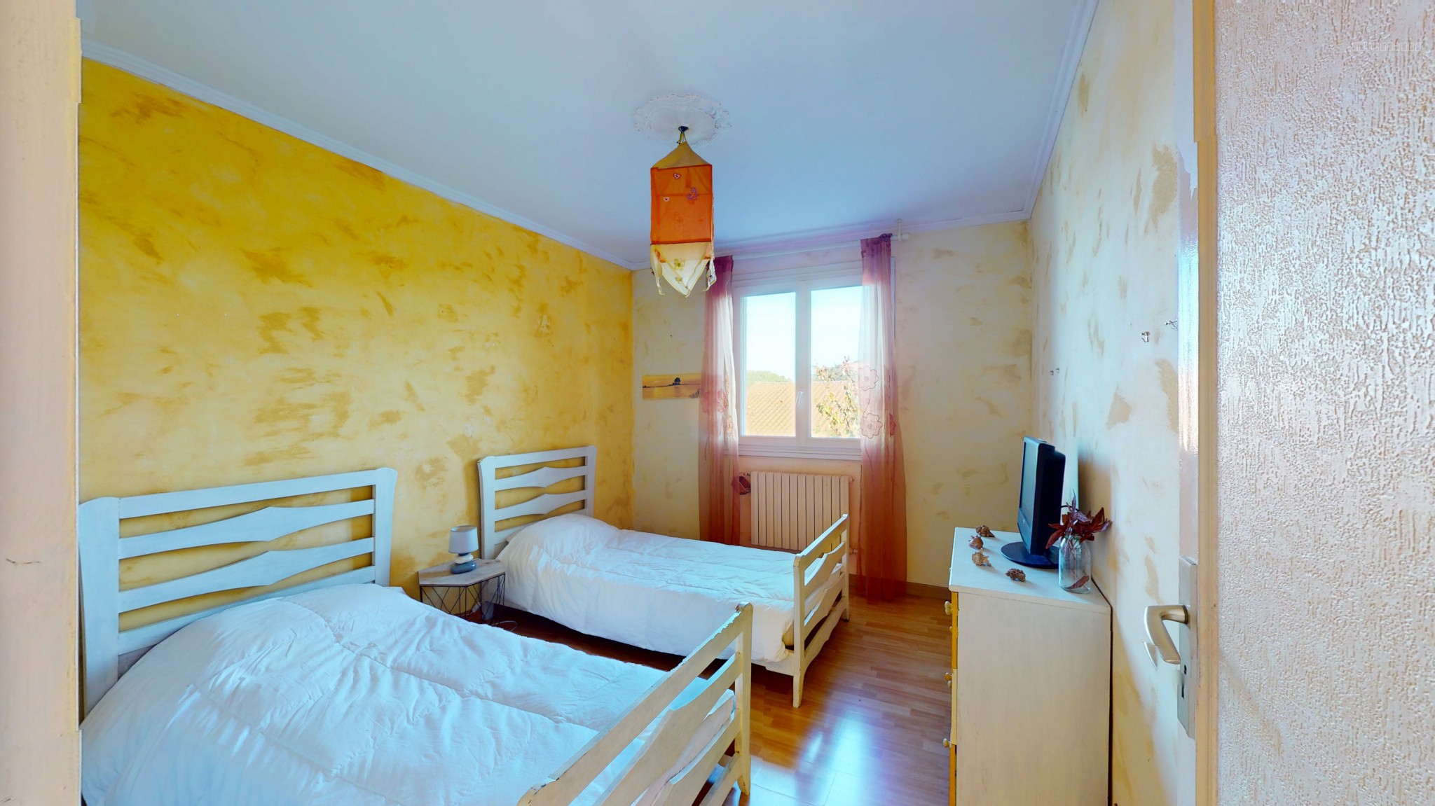 Maison 5 pièces avec piscine et sous sol — photo 7