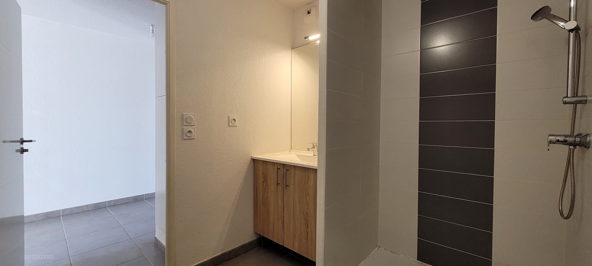 Appartement T2 + parking sous sol  - Centre ville Tournefeuille — photo 8